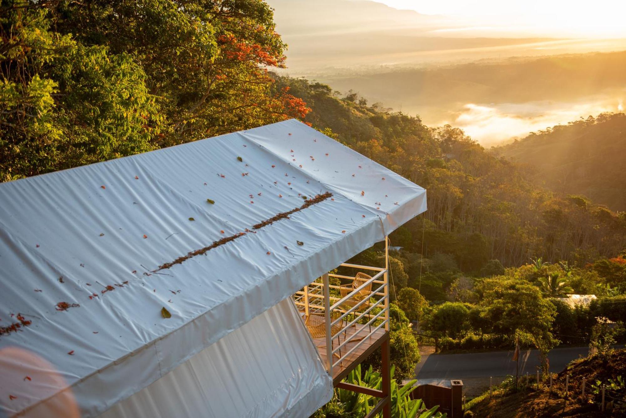 Quimera Glamping Pacuar Екстериор снимка